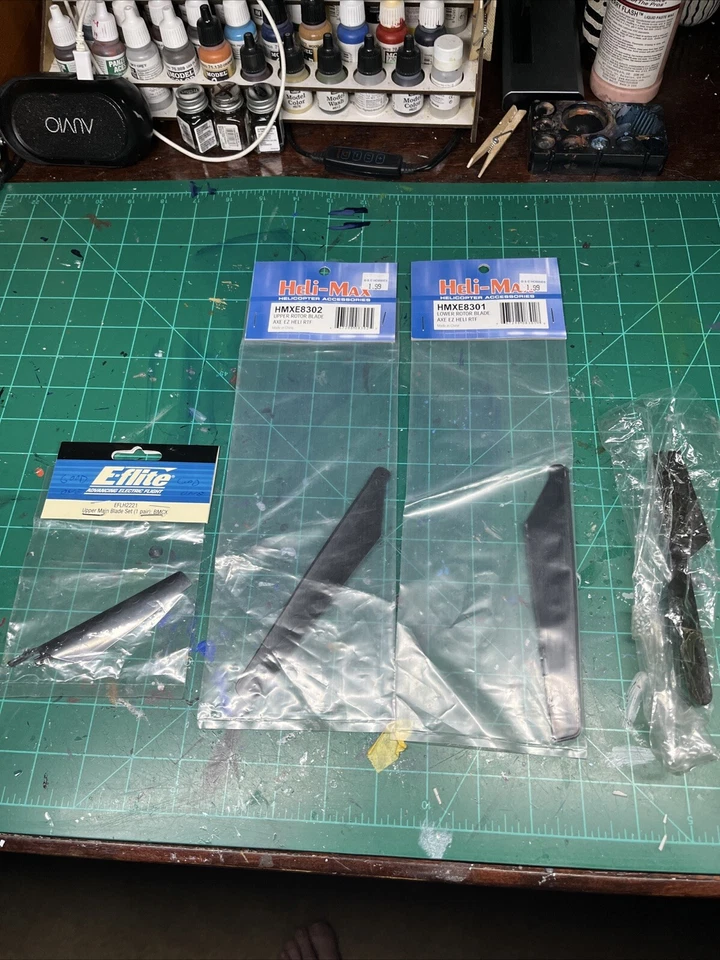11x R/C Helicopter Blades Rotors Blades Parts - Heli-Max, E-flite,unbranded - Image 1 of 4