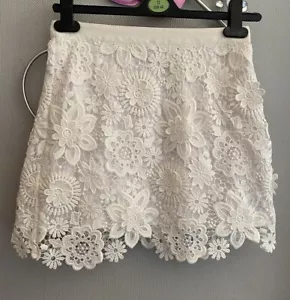 Top Shop White Crochet Lined Mini Skirt Size 8 - Picture 1 of 4