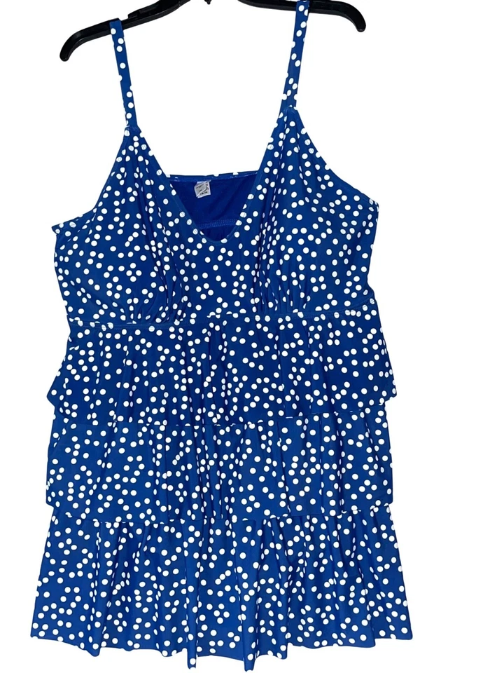 Vestido de baño con volantes a lunares azul blanco talla grande 24W de Jaclyn Smith Foto 1 de 4