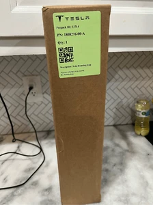 Hierro Marca Tesla - Cyber Rodeo BBQ - Edición Limitada - Nuevo - Auténtico, EN MANO - Imagen 1 de 3