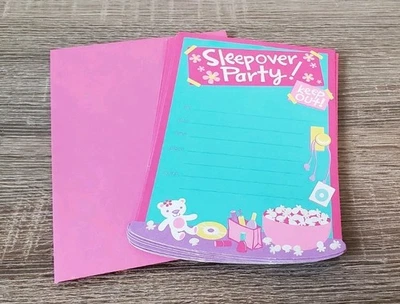 Juego De 9 Invitaciones De Fiesta Pijamada Niñas Años 90 2000 De Colección Foto 1 de 2