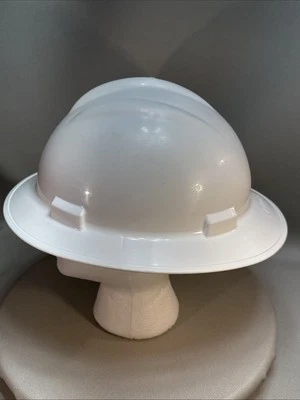 Bullard S71 Full Brim Hard Hat High Vis White Ratchet Twist Adjustable Class E - Image 1 of 4
