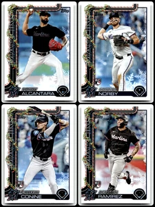 Set/lotto squadra completo Topps Holiday Miami Marlins Base 2025 - tutte e 4 le carte - Foto 1 di 9