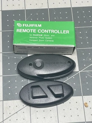 Fujifilm Remote Controller RC-1 For 35mm And APS Cameras - Image 1 of 4