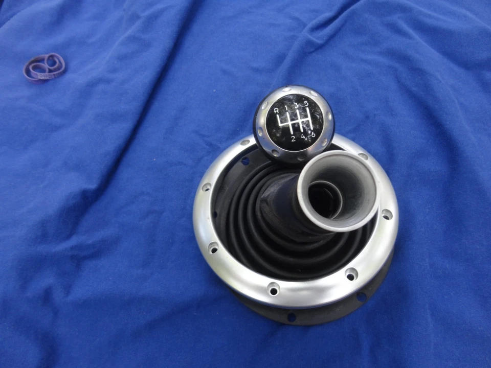 AUDI TT 200-2006 Audi TT Quattro MK1 6 Speed Shift Shifter Boot Knob Bezel USED - Image 1 of 3