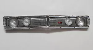 1:18 Biante FORD FALCON XY GHTO QUICKSILVER Front Grille ONLY AUTOART - Picture 1 of 6