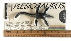 PLESIOSAURUS - Favorite Collection Swimming Dinosaur Figure Soft Model - Picture 1 of 1