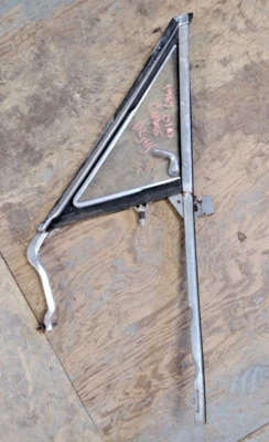 Oldsmobile Cutlass 1967 67 2 puertas ht puerta derecha ventilación ventana conjunto completo OEM Foto 1 de 2