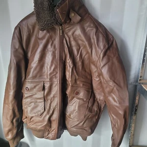 ABRIGO CHAQUETA DE CUERO TOSTADO BARNEY & TAYLOR PARA HOMBRE TALLA 2XL USADO UNA VEZ - Imagen 1 de 7