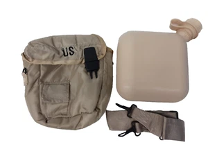 GI NEW US Military 2 QT Canteen with Cover and Shoulder Strap - Desert Tan - Foto 1 di 2