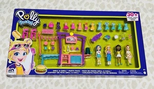 Polly Pocket Grill and Chill Party Pack 4 Dolls 30+ pieces Friends Outfits - Picture 1 of 3