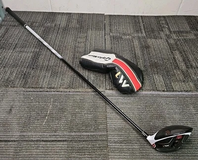 TaylorMade M1 460 9.5 Degree Right-Handed Driver with Head Cover - Image 1 of 4