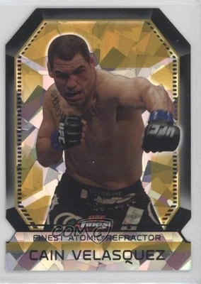 2011 Topps Finest UFC Finest Atomic Refractor Cain Velasquez #FAR-4 - Image 1 of 2