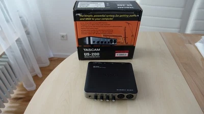 TASCAM US 200 - USB 2.0 AUDIO/MIDI INTERFACE - Bild 1 von 4