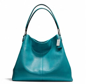 Nuevo con etiquetas Bolso de hombro Coach Madison Phoebe de cuero plateado pluma oscura F24621 - Imagen 1 de 8