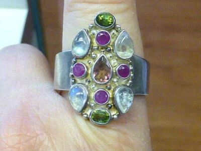 Anillo de plata esterlina peridoto rubí piedra lunar diseñador Sajen tamaño ajustable 9,5 Foto 1 de 4