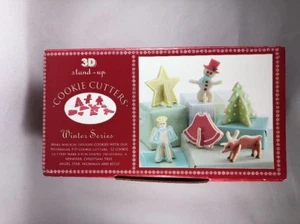 3D Stand-up Christmas Holiday Cookie Cutters USA Nordic Ware Red (12 Pc) NEW - Picture 1 of 9