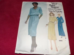 🌸 VOGUE AMERICAN DESIGNER #2065-DIANE VON FURSTENBERG - LADIES DRESS PATTERN  8 - Picture 1 of 2