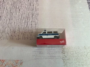 Voiture Miniature Volkswagen VW T4 Bus Herpa Germany 1/87 HO - Picture 1 of 4