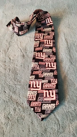 New York Giants NECKTIE NFL FOOTBALL LOGO TIE NEW Cover