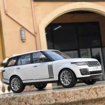 1/18 Range Rover Off-road Vehicles SUV Diecast Alloy Model Car  Sound＆Light Toys - Image 1 of 4