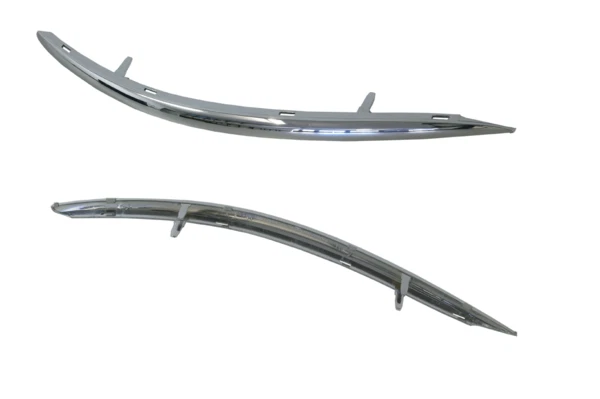 MOLDE LUZ ANTINIEBLA LADO DERECHO VOLKSWAGEN JETTA 1K 2006-2011 Foto 1 de 1