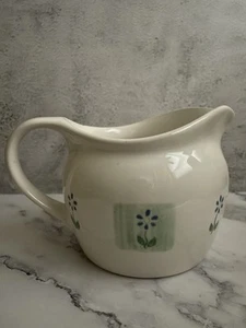 Pfaltzgraff Cloverhill Pattern Gravy Boat Planter Pitcher - Medium - Picture 1 of 6