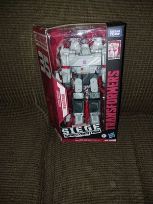 Transformers Siege War for Cybertron 35th Anniversary Walmart Exclusive Megatron - Image 1 of 2
