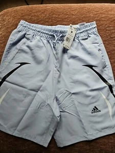 Adidas Originals Shorts IC3693 hellblau/weiß Herren Größe SM - Bild 1 von 6