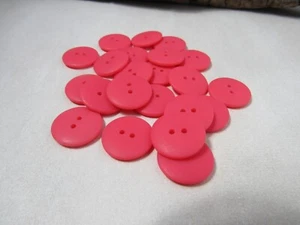 Plain Flat Plastic Buttons, 24 pieces, 20mm - Picture 1 of 10