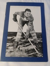 1934/43 Beehive Group #1 Hockey Photo Buzz Boll #301