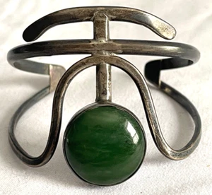 PULSERA DE PUÑO DE JADE DE PLATA ESTERLINA DE COLECCIÓN DE 1970 HECHA A MANO - ENVÍO GRATUITO - Imagen 1 de 4