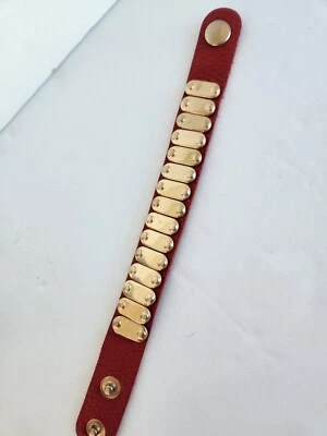 Pulseira de couro Natasha coral grosso laranja detalhes em tom dourado ajustável em excelente estado usado  - Imagem 1 de 4