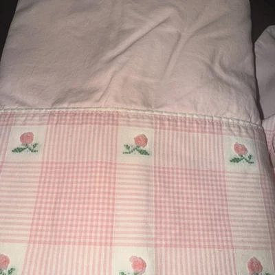 Vintage PILLOWCASES 2 Standard PINK Check Solid Combed  All Cotton USA Dan River - Image 1 of 4