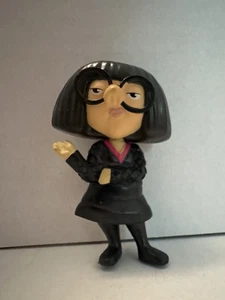 McDonald's Disney Pixar 2021 Incredibles Edna Mode Toy Figure, Collectible - Picture 1 of 6