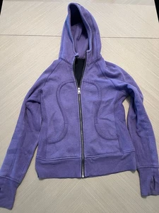 Lululemon Scuba Hoodie Womens Size 8 Purple Full Zip Hooded Sweatshirt Medium - Picture 1 of 7
