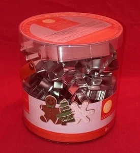 Cortadores de galletas de metal Wilton Holiday Shapes - Juego de 18 sellados - Imagen 1 de 5
