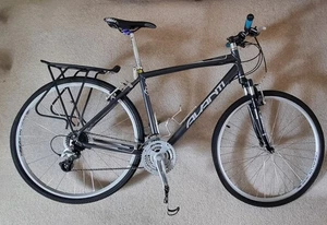 Avanti Discovery Hybrid Adventure 24 Speed Bicycle - Great Condition - Large - Picture 1 of 14