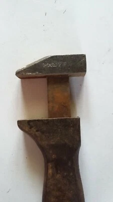 ancienne clé a molette PREFER  modéle déposé à voir monkey  wrench  - Photo 1/2