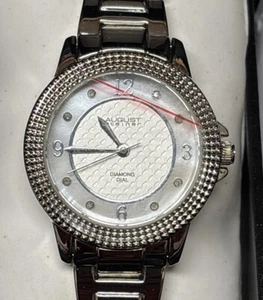 Women's August Steiner AS8154SS Diamond Dial Markers Silver-tone Bracelet Watch - Picture 1 of 14