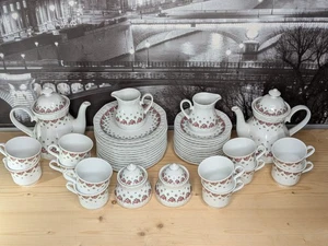Kaffeeservice Winterling Röslau 12 Personen 42T. Rosen 60/70er unbenutzt wie neu - Bild 1 von 15