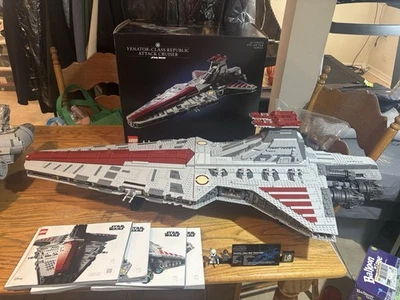 LEGO Star Wars: UCS Venator-Class Republic Attack Cruiser (75367) 100% полный комплект - Изображение 1 из 4
