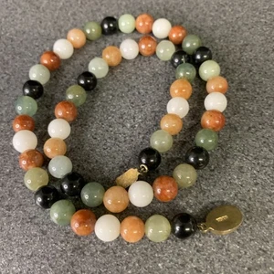 Vintage Agate Necklace 19 inch Beads. with silver clasp - Picture 1 of 5