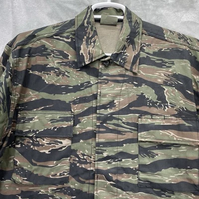 Chaqueta Rothco BDU Para Hombres Grande Regular Rayas de Tigre Camuflada Camisa Militar Tropical Foto 1 de 4