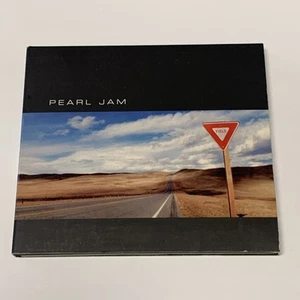 Pearl Jam Yield CD - Picture 1 of 8