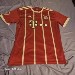 Trikot Adidas Bayern München 2017/18 Large James #11 rot weiß  - Bild 1 von 20