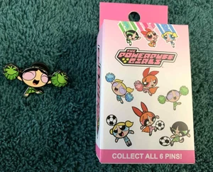 The Powerpuff Girls Enamel Pins Soccer Cheerleader  GREEN BUTTERCUP CHEER + box - Picture 1 of 1