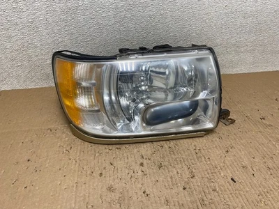 2001 to 2003 Infiniti QX4 Xenon HID Right Passenger Side Headlight OEM T7973 DW - Image 1 of 4