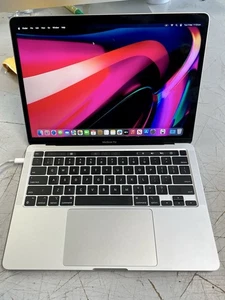 Laptop Apple MacBook Pro 13" M1 2020 Great Condition Low Battery Count - Picture 1 of 5
