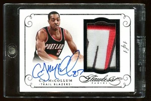 C.J. McCollum 2014-15 Panini Flawless LOGO SICK Patch Auto BLACK Parallel #1/1 - Imagen 1 de 2